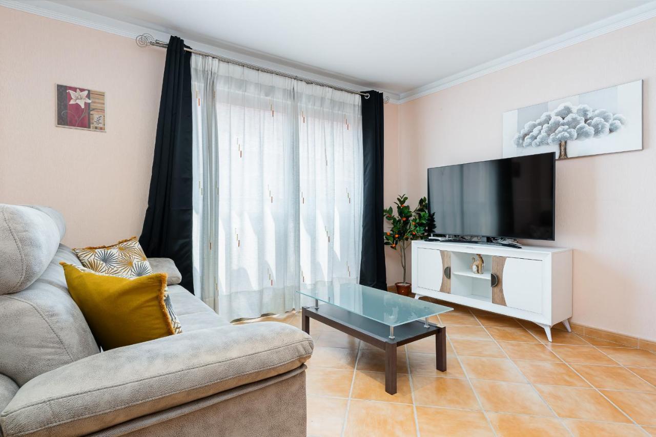 Mediterranean Apart Los Palacios Los Palacios  Экстерьер фото